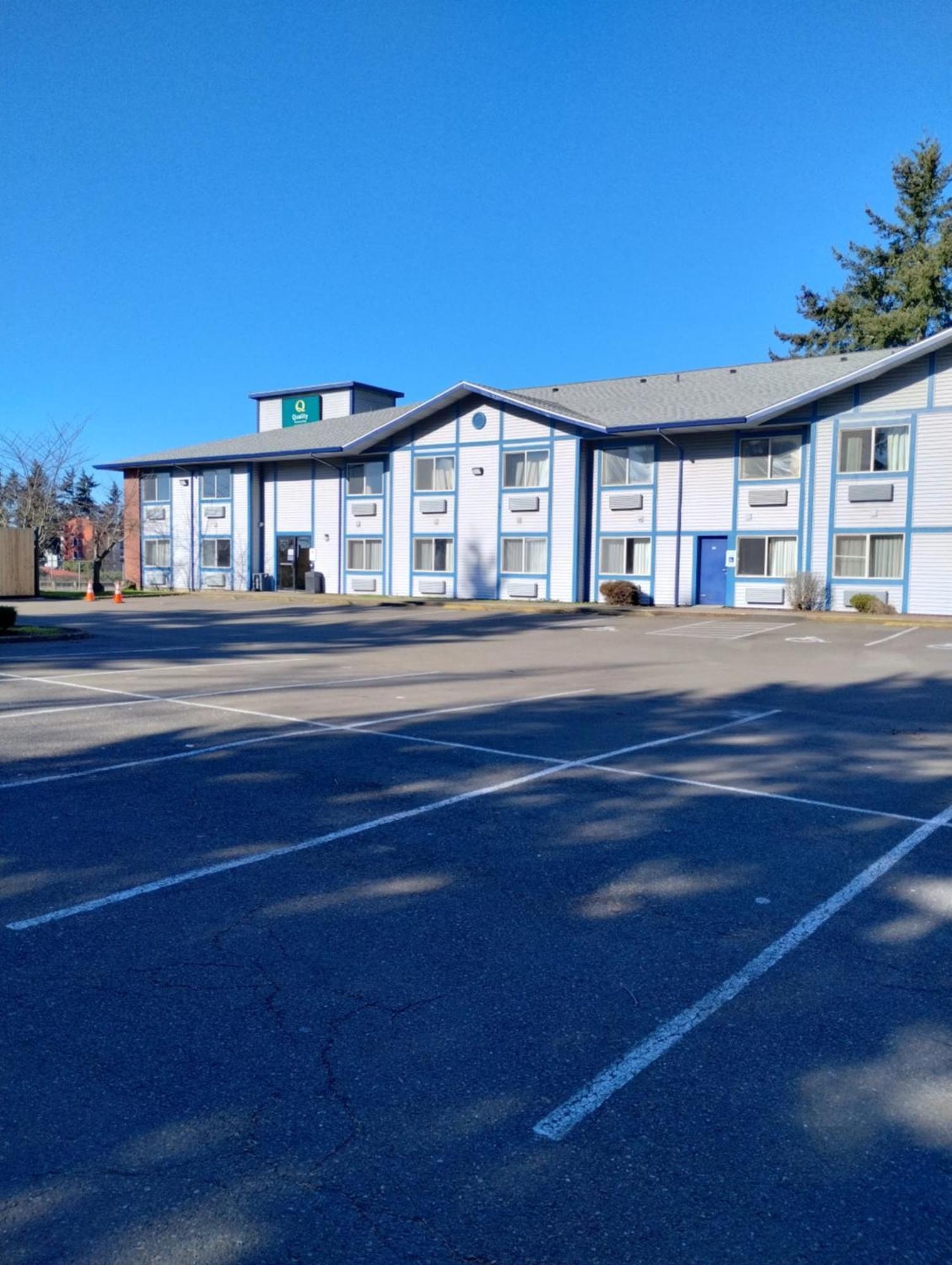 Quality Inn & Suites Wilsonville Exterior foto